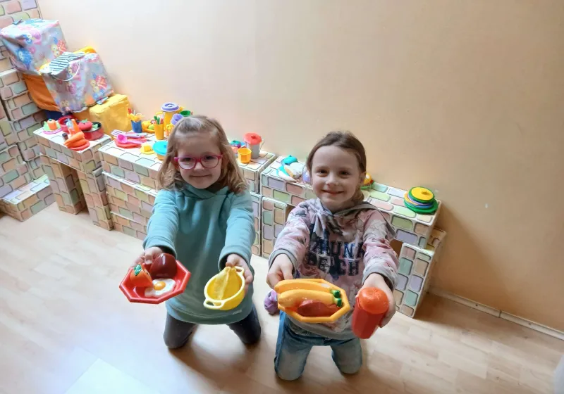 Kamarádství, hraní