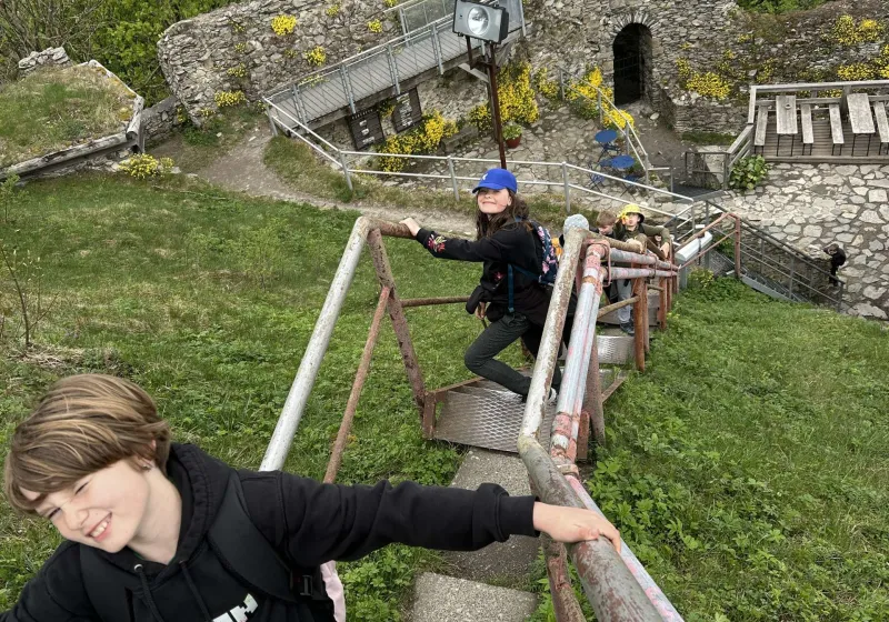 .