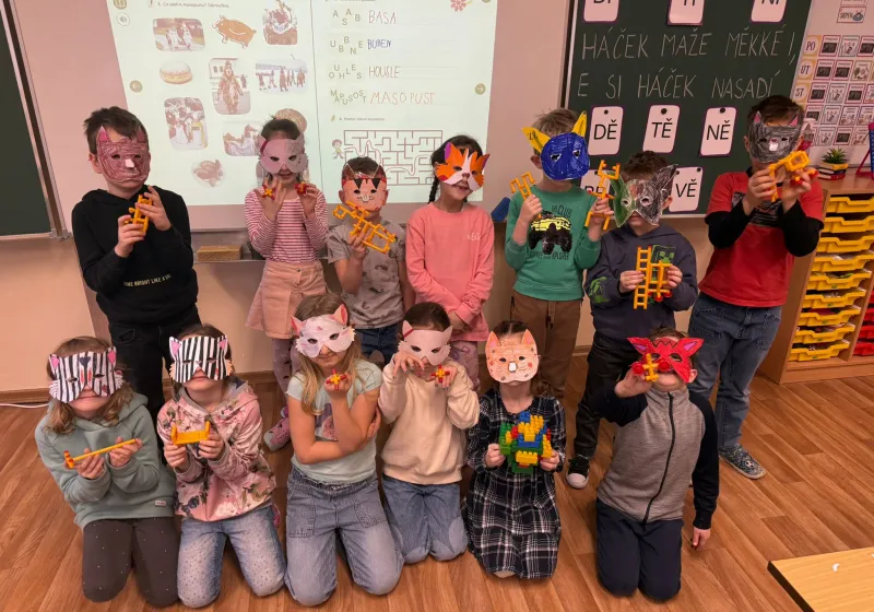 Masopust a stavebnice